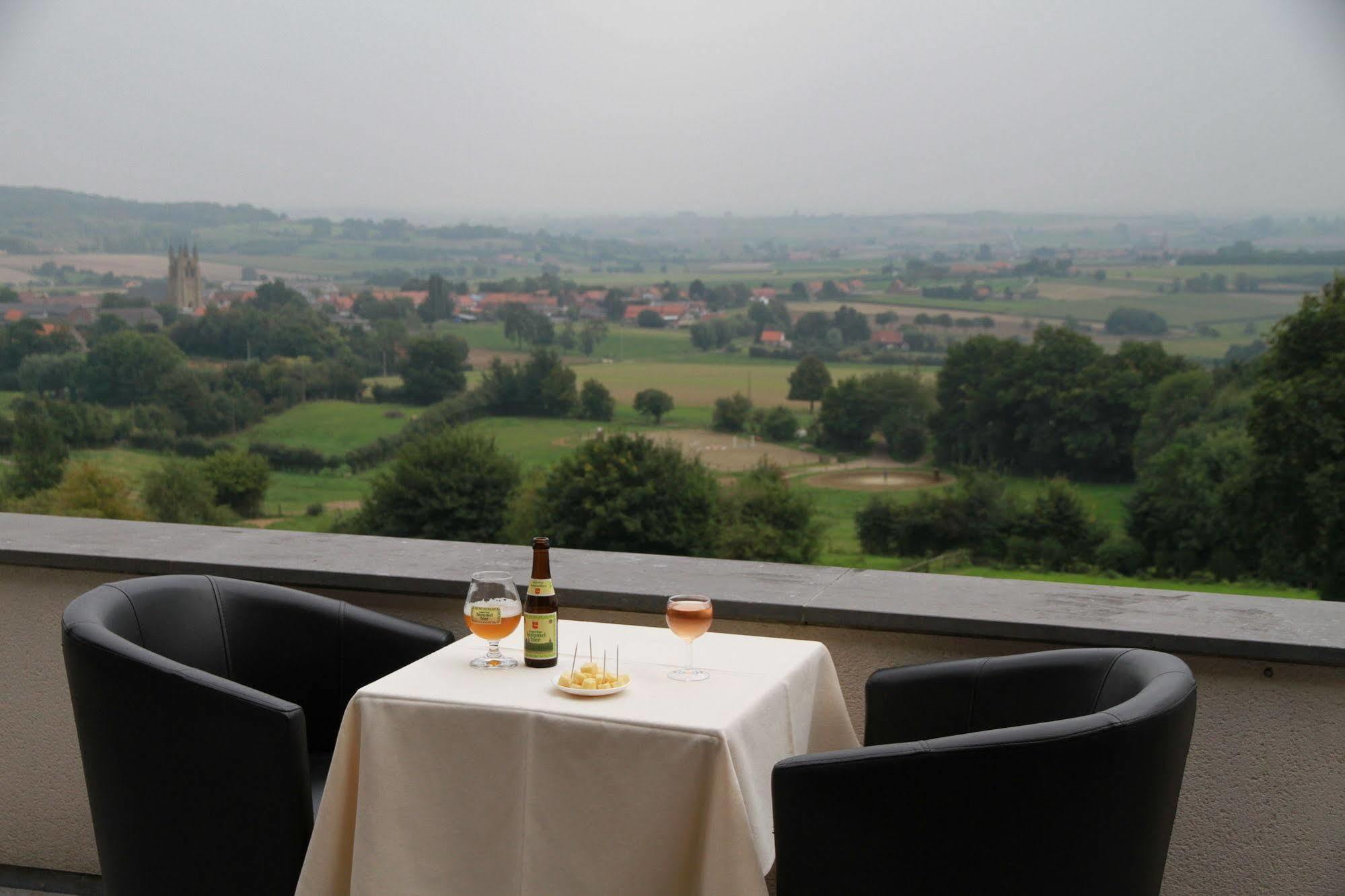 Hotel Belvedere เวสต์เทาเทอร์ ภายนอก รูปภาพ